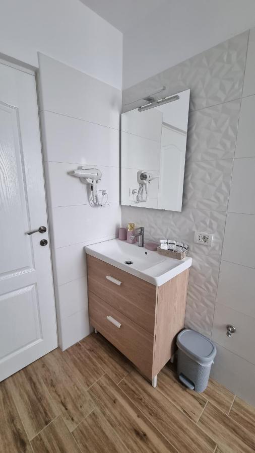Central Residence Μπακάου Εξωτερικό φωτογραφία